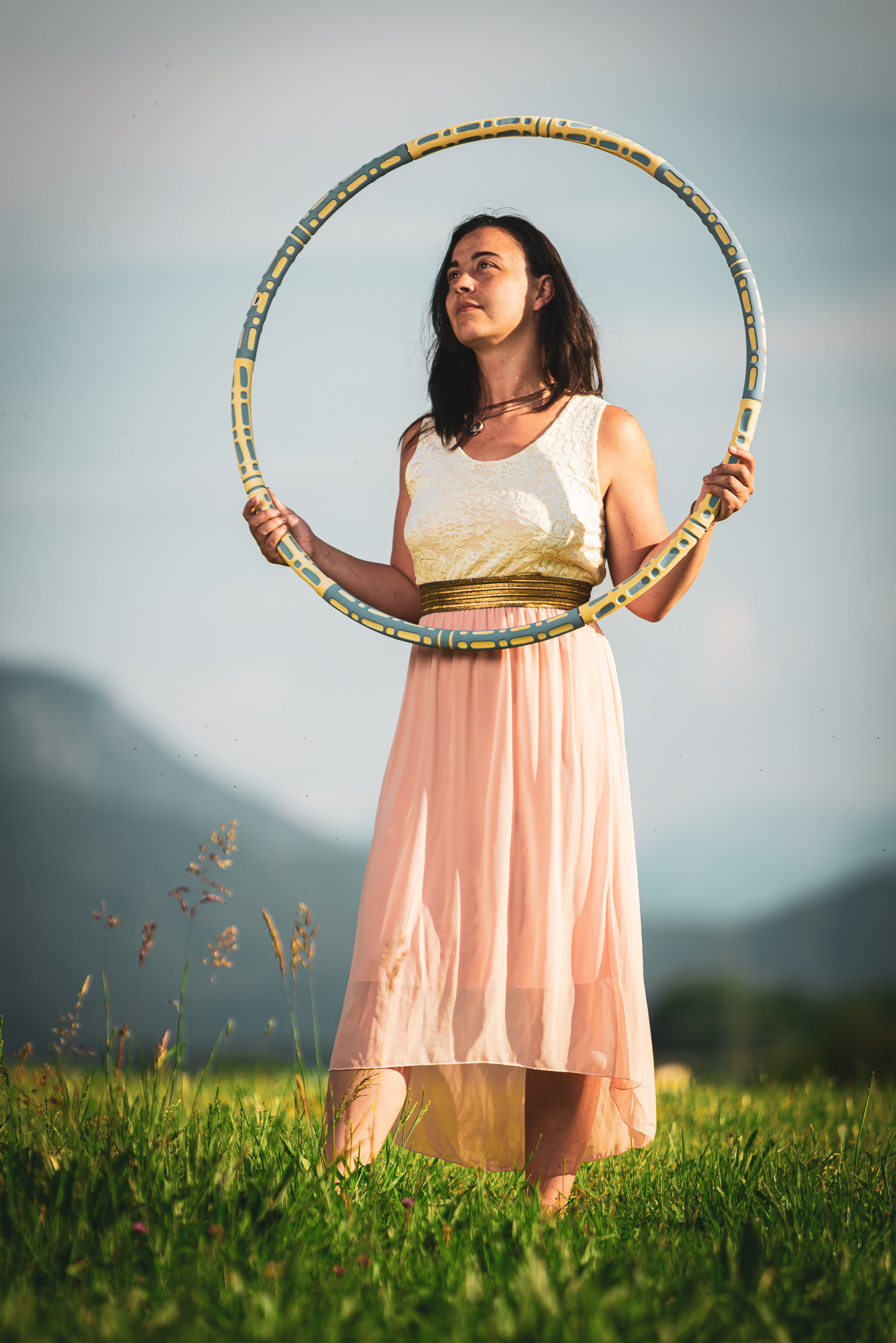 Fotografie- Outdoor Shooting mit Daniela und dem Hoola Hup Reifen